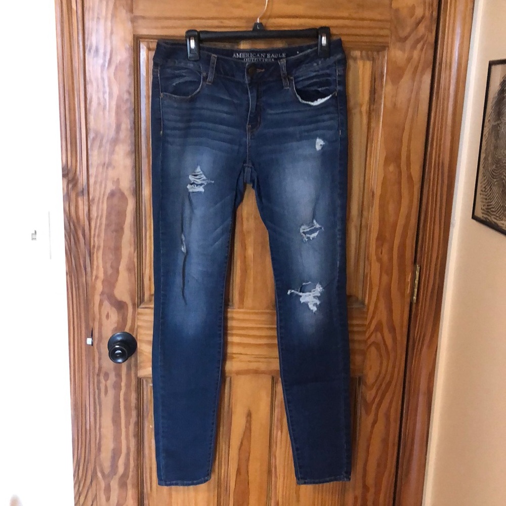 Distressed American eagle jeans
